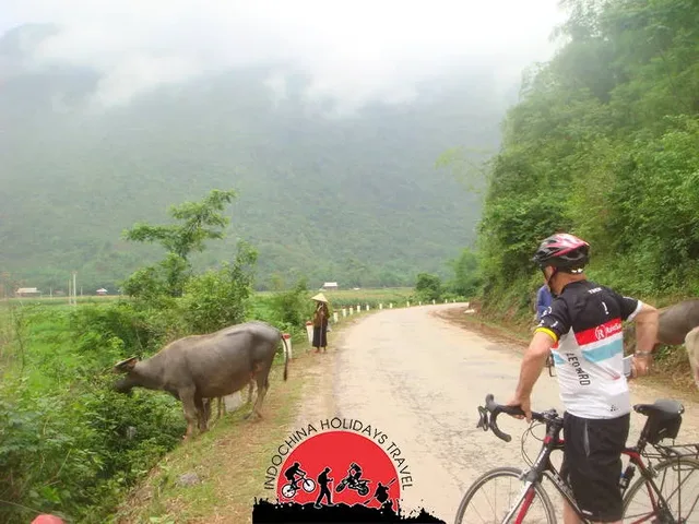 Hanoi Biking To Hue - 6 Days 1