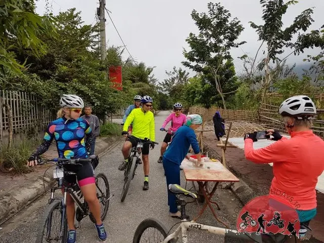 Hanoi Riding To Mau Chau - Cuc Phuong Park - 4 Days 2