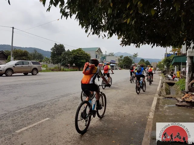 Hue Cycling To Hoi An – 1 Day 1