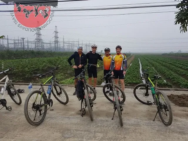Hue Cycling To Hoi An – 1 Day 2