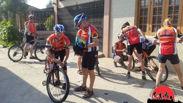 Siem Reap Cycling To Preah Vihea – 7 days 1
