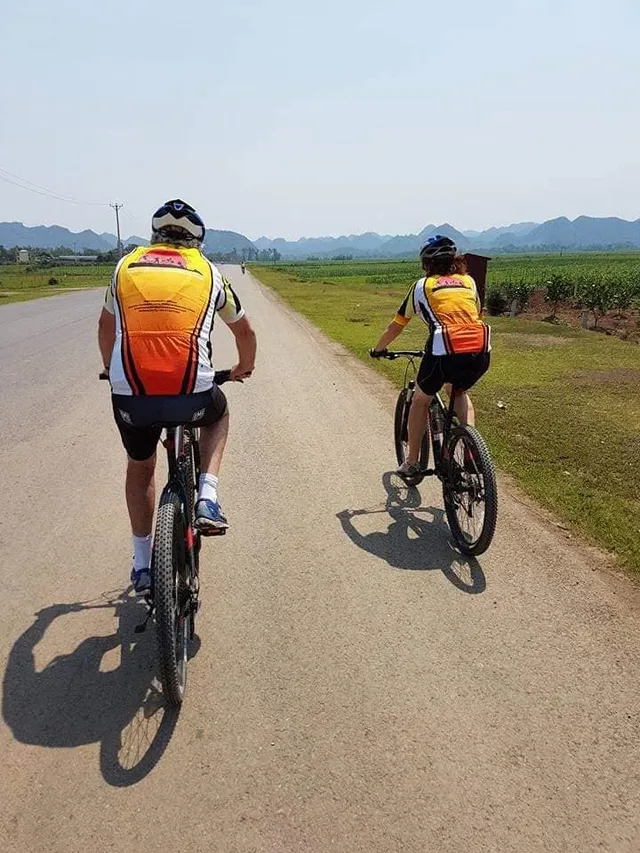 Siem Reap Cycling To Saigon - 6 days 2