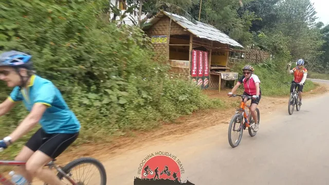 Vietnam Crossing Border Cycle Tours To Cambodia and Thailand – 27 Days 1